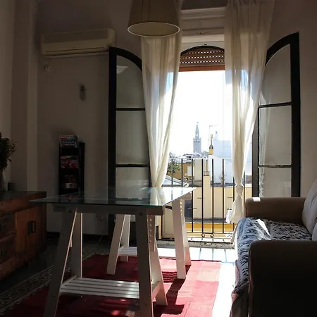 Apartamento La Campana * Seville